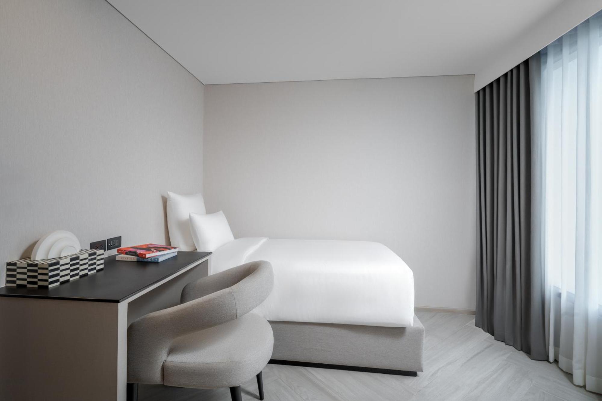 Tribe Living Bangkok Sukhumvit 39 By Accorhotels Eksteriør billede