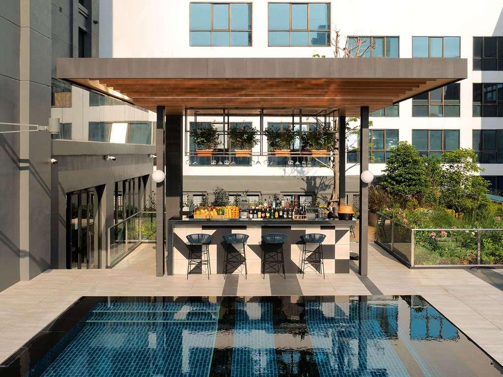 Tribe Living Bangkok Sukhumvit 39 By Accorhotels Restaurant billede